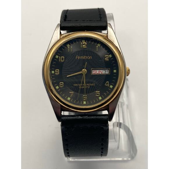 VTG Armitron 20/1143xl Day Date Mens Watch 36mm - Fresh Battery - Adjustable WR - Picture 5 of 11